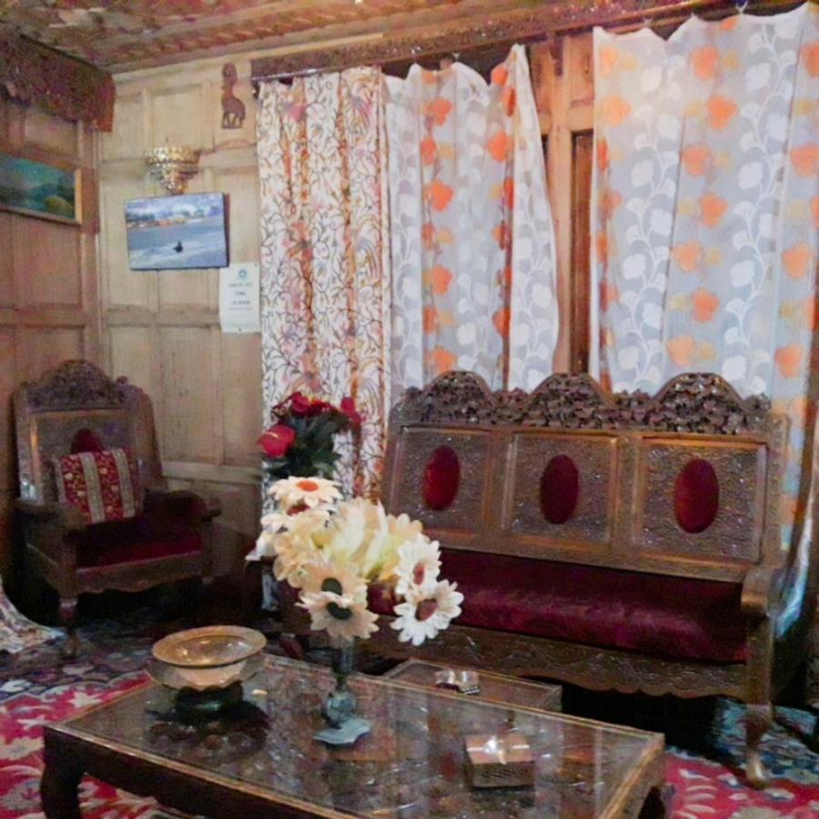 מלון Srīnagar New Minar Group Of Houseboats מראה חיצוני תמונה